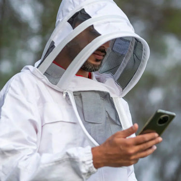 BeekeepBeekeeper Suit with fencing veil saftabee uker Suit with Fencing Veil 